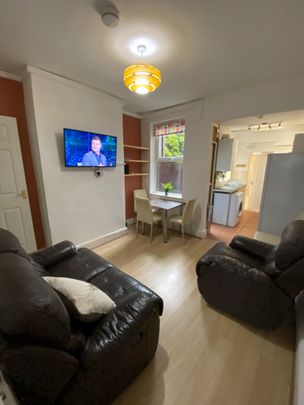 25 Winnie Road All Bills Included - Photo 1