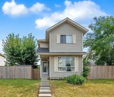 Close to Stoney and 17 ave | Calgary - Photo 1