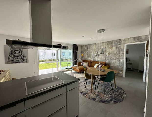 Erstbezug: Hochwertig möblierte & voll ausgestattete Wohnung im Grünen - Photo 1