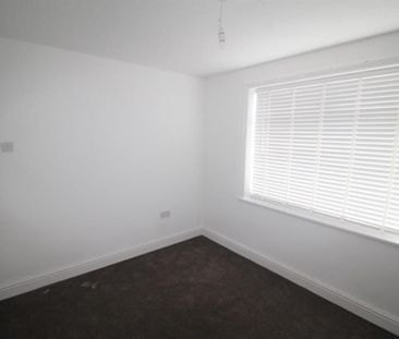 Hollyhedge Road, Manchester, M22 8HW - Photo 3