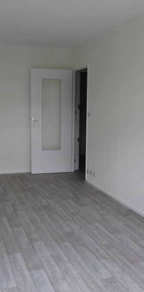Location Appartement 1 Pièce 30 m² - Photo 1