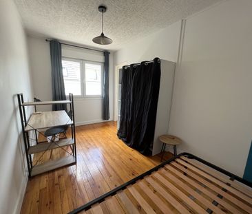 Location Appartement 4 pièces 63m² ST ETIENNE 42000 - Photo 4