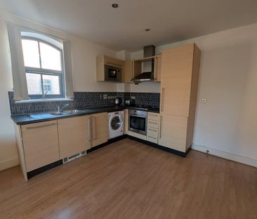 Home 2, 35 Chapeltown Street, Manchester City Centre, M1 2NN - Photo 4