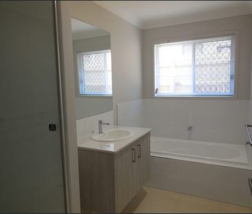 Spacious Family Home in a Convenient Location - Photo 6