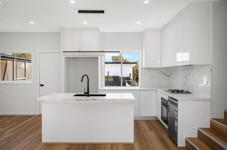 Home For Rent - Photo 5