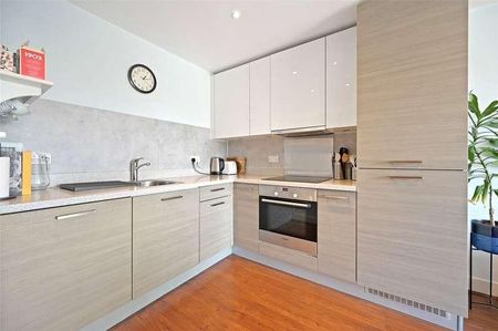 Napier House, Bromyard Avenue, London, W3 - Photo 5