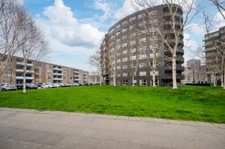 Te huur: Appartement Marga Klompéhof in Almere - Photo 3