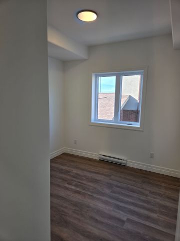 For Lease - 45 Heber Street Unit# 2, Quinte West, Ontario - Photo 5