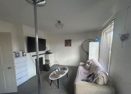 1 bedroom maisonette to rent - Photo 3