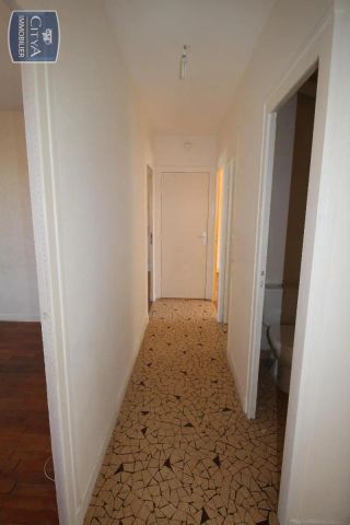 Appartement à louer 3 pièces 52.91m² - Photo 2