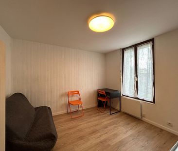 APPARTEMENT STUDIO MEUBLÉ - SECTEUR CLAIRMARAIS - 14.16m² - Photo 5