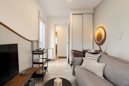 Avenida de los Toreros, Madrid, Community of Madrid 28028 - Photo 2