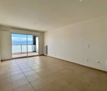 ST LAURENT DU VAR - 2 PIECES RESIDENCE NEUVE - GARAGE - Photo 1