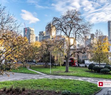 1 bedroom in a flat share to rent - Photo 1