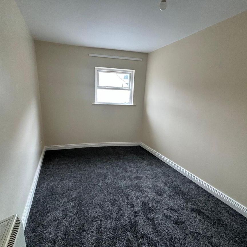 2 Bed 2nd Floor Apartment - Photo 1