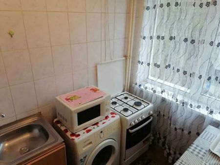 Aparatorii patriei etaj 3 turnu magurele - Fotografie 4