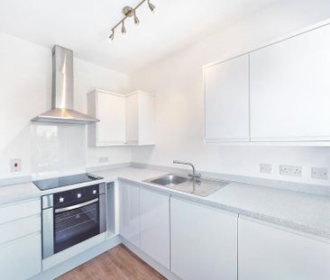 1 bedroom apartment to rent - Photo 2