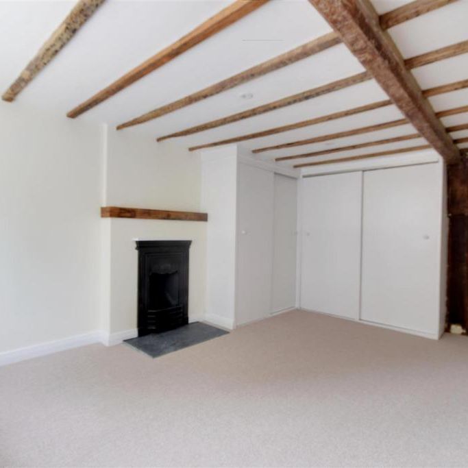 5 bedroom house to rent - Photo 1