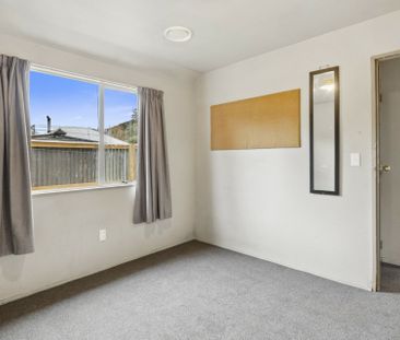 Four bedroom flat for 2027! - Photo 6