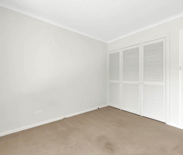 Private Parkland with Gardens Maintained - Photo 2