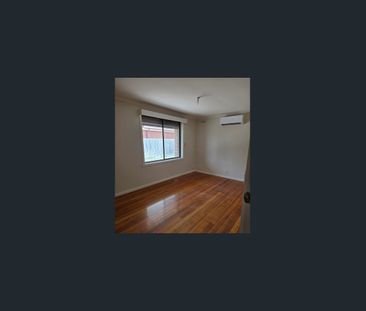 Freshly Updated Unit with Exceptional Convenience - Photo 2