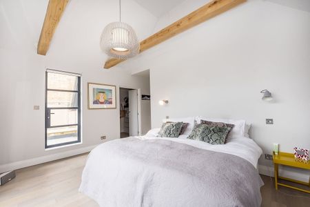 3 bedroom detached house to rent - Photo 5