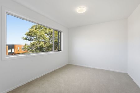 1/8 Cherrington Dr, Tranmere - Photo 3