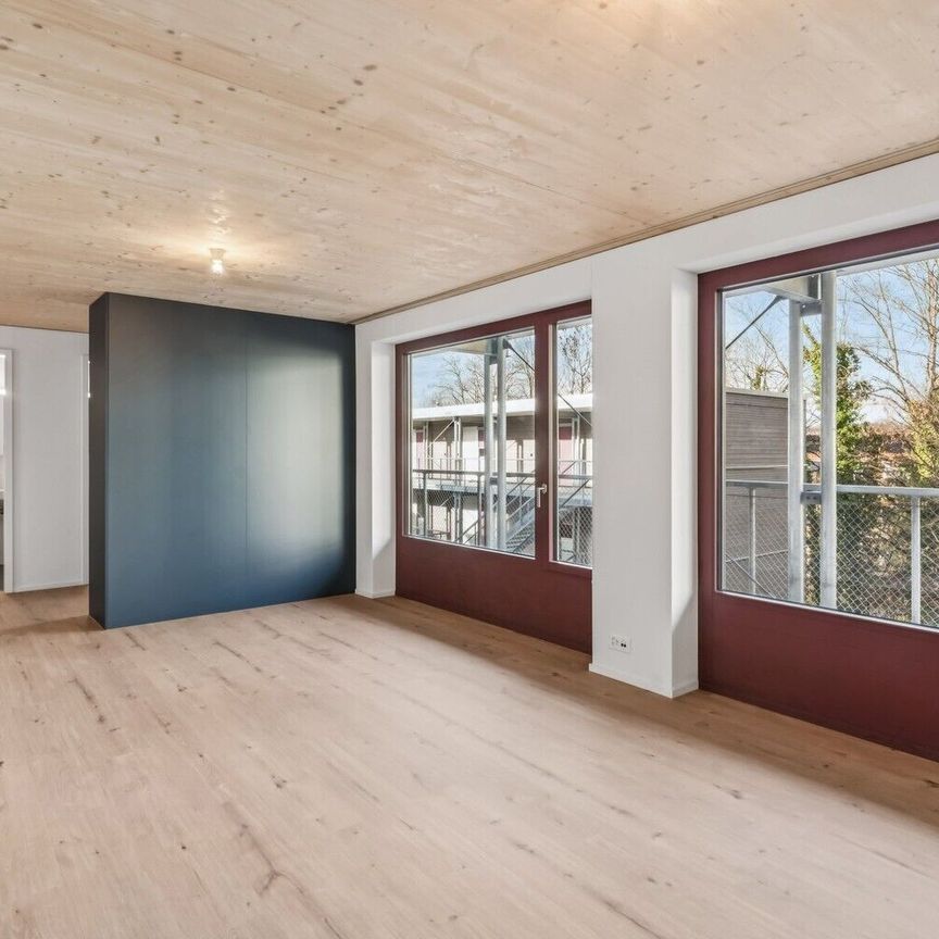 Your new apartment in a trendy neighborhood - Photo 1