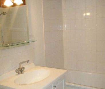 Location Appartement 2 pièces 48m² BESANCON 25000 - Photo 2