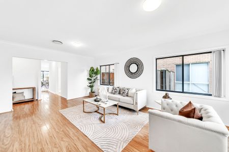 Family-Friendly Home in Colebee's Stonecutters Ridge Estate - Photo 5