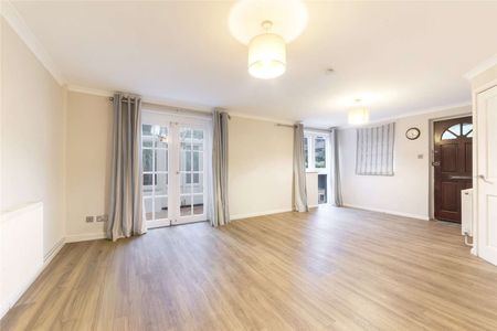 A bright and contemporary 3-bedroom home featuring spacious interiors, a modern kitchen, sleek bathroom, charming reception room and a light-filled conservatory  perfect for modern living. - Photo 2