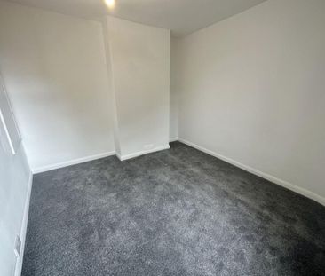 2 bedroom maisonette to rent - Photo 3