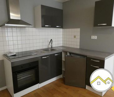 Location Appartement 1 pièce 32m² CHATEAUBRIANT 44110 - Photo 2
