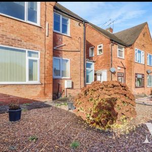 2 Bed Maisonette, Four Pounds Avenue, CV5 - Photo 2