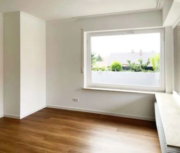 Sehr helle 3,5-Zimmer-Wohnung mit Balkon und Garage - Photo 6