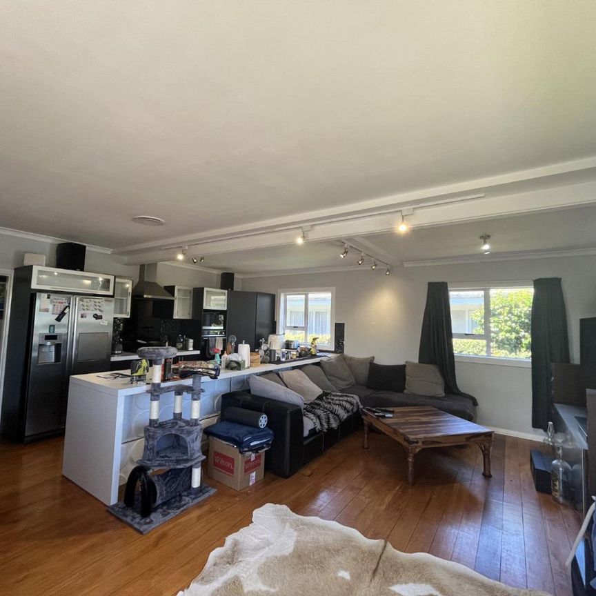 Charming 3-Bedroom Home with Office, Rumpus ... - Photo 1