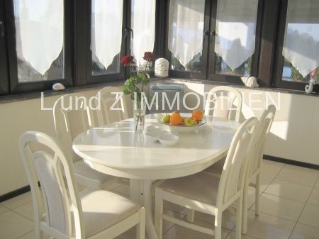 * Luxus hat einen Namen ** Traumhaft schöne 3 Zimmer mit überdachten Wintergarten und Garage - Photo 3