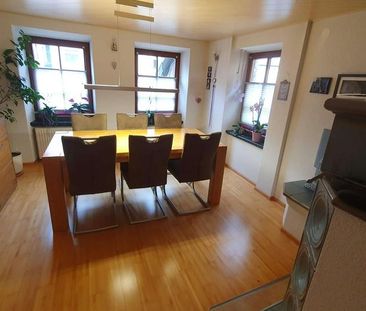 Großzügige 5-Zimmer-Wohnung mit historischem Charme in Weinsberg-Gr... - Photo 1