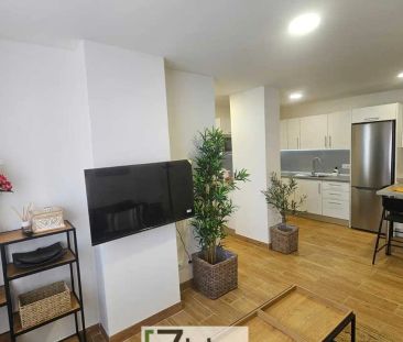 Piso de alquiler en Calle Heliodoro Rodríguez López, 28, La Salle -... - Photo 2