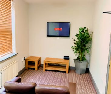 Two Bedroom Apartment - Photo 1