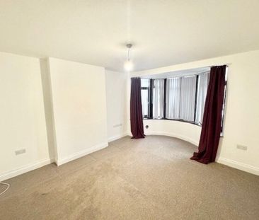 Vicarage Road, Hornchurch, RM12 4AT, Property for rent - Photo 5