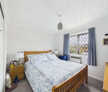 Adam Close, Slough, Berkshire, SL1 - Photo 3