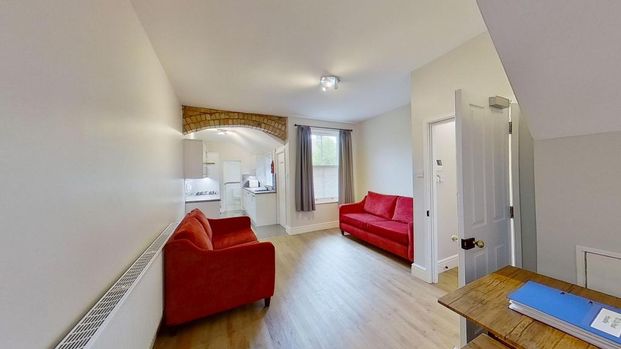 5 bedroom house to rent - Photo 1