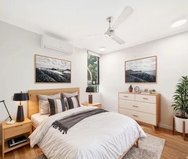 Scarborough - Photo 2