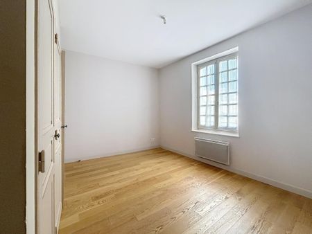 Location Appartement 3 pièces 73m² AGEN 47000 - Photo 3