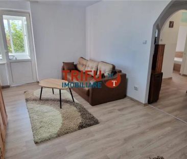 Apaertament de inchiriat 3 camere zona Centru - Fotografie 3