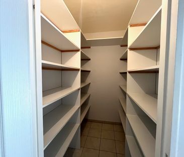 Location Appartement 3 pièces 85m² - Photo 4