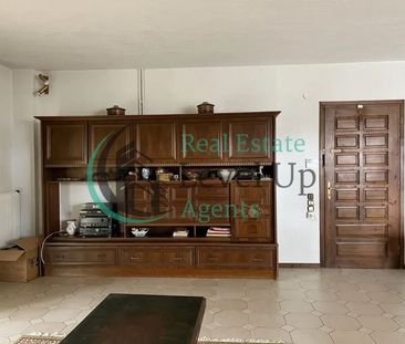 Ενοικίαση κατοικίας, 335 τ.μ., Άγιος Στέφανος, 1.400 € - Photo 2