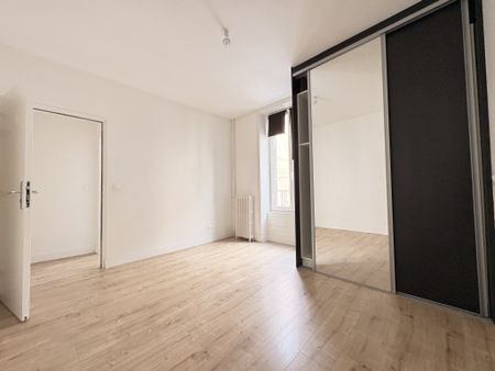 Location Maison 5 pièces 150m² CLERMONT FERRAND 63000 - Photo 4