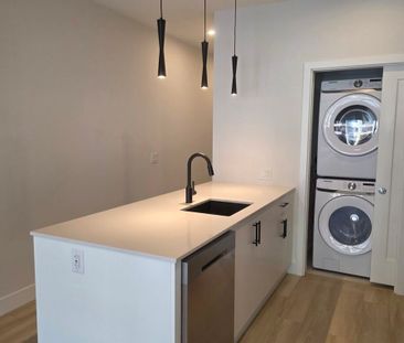 Modern 2 Bedroom at the Sage Building - Photo 1